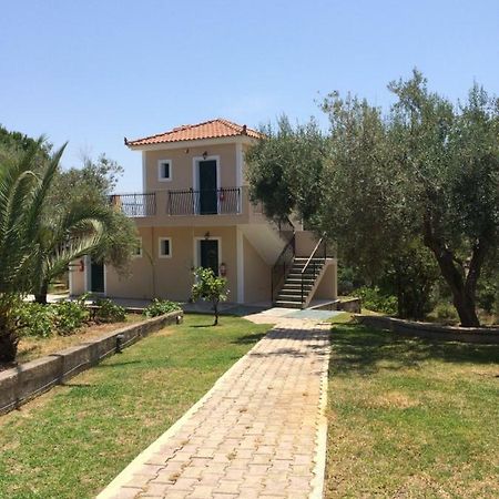 Koukounaries Studios Skala  Luaran gambar