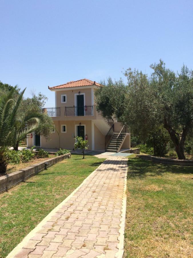 Koukounaries Studios Skala  Luaran gambar