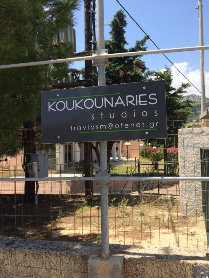 Koukounaries Studios Skala  Luaran gambar
